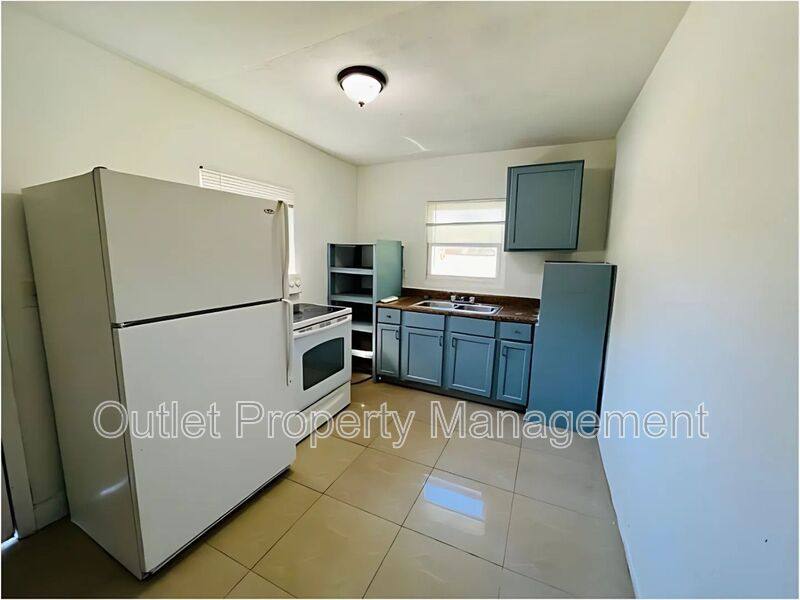 Apartment for rent at 918 E 10th St #918A, Sanford, FL 32771