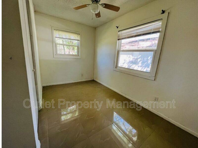 Apartment for rent at 918 E 10th St #918A, Sanford, FL 32771