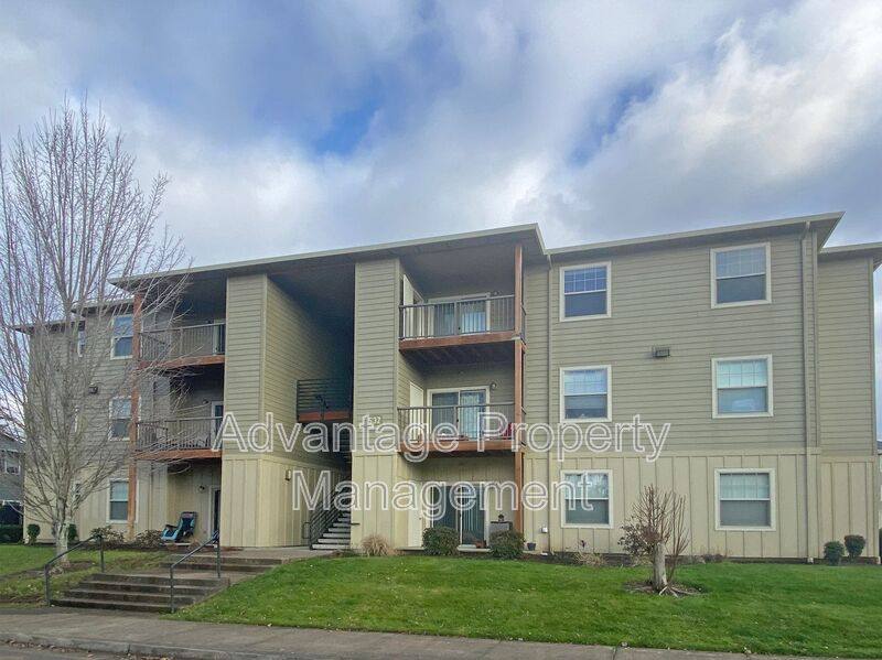 Apartment for rent at 537 N Catron Place #5, Monmouth, OR 97361