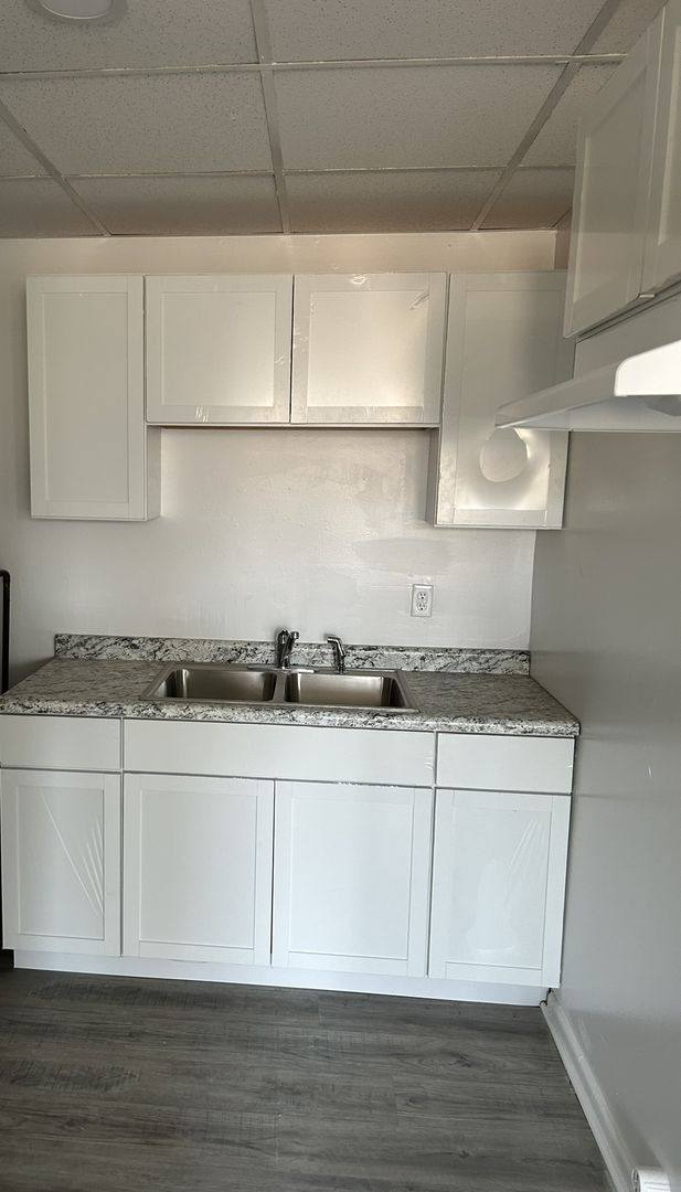 Apartment for rent at 430 N Central Ave, Connersville, IN 47331