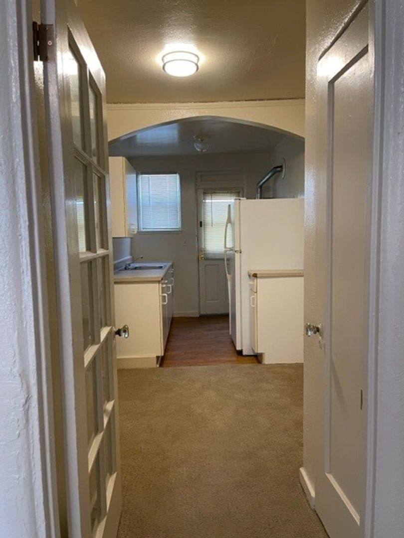 Apartment for rent at 2609 Sacramento St, Berkeley, CA 94703