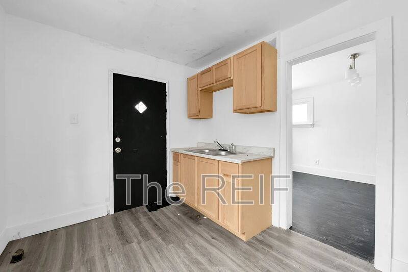House for rent at 15906 Alden St, Detroit, MI 48238