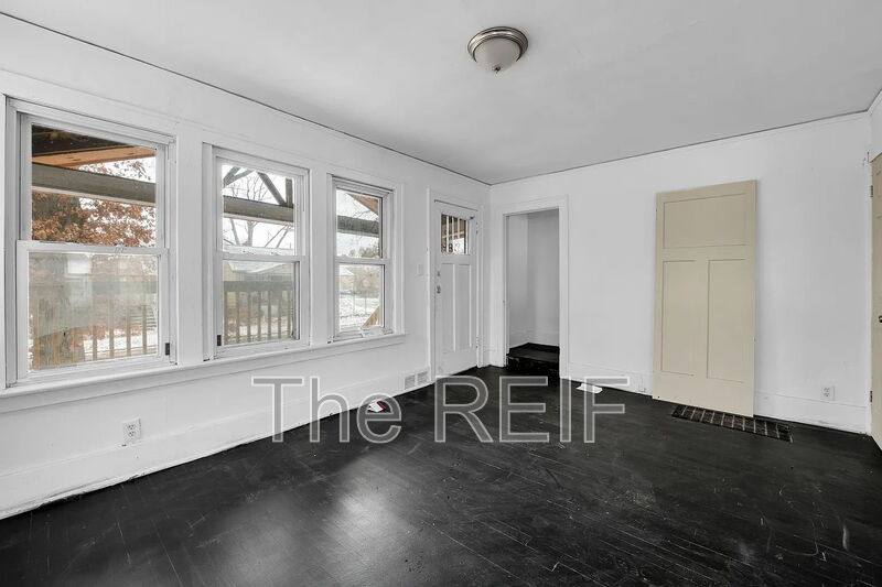 House for rent at 15906 Alden St, Detroit, MI 48238