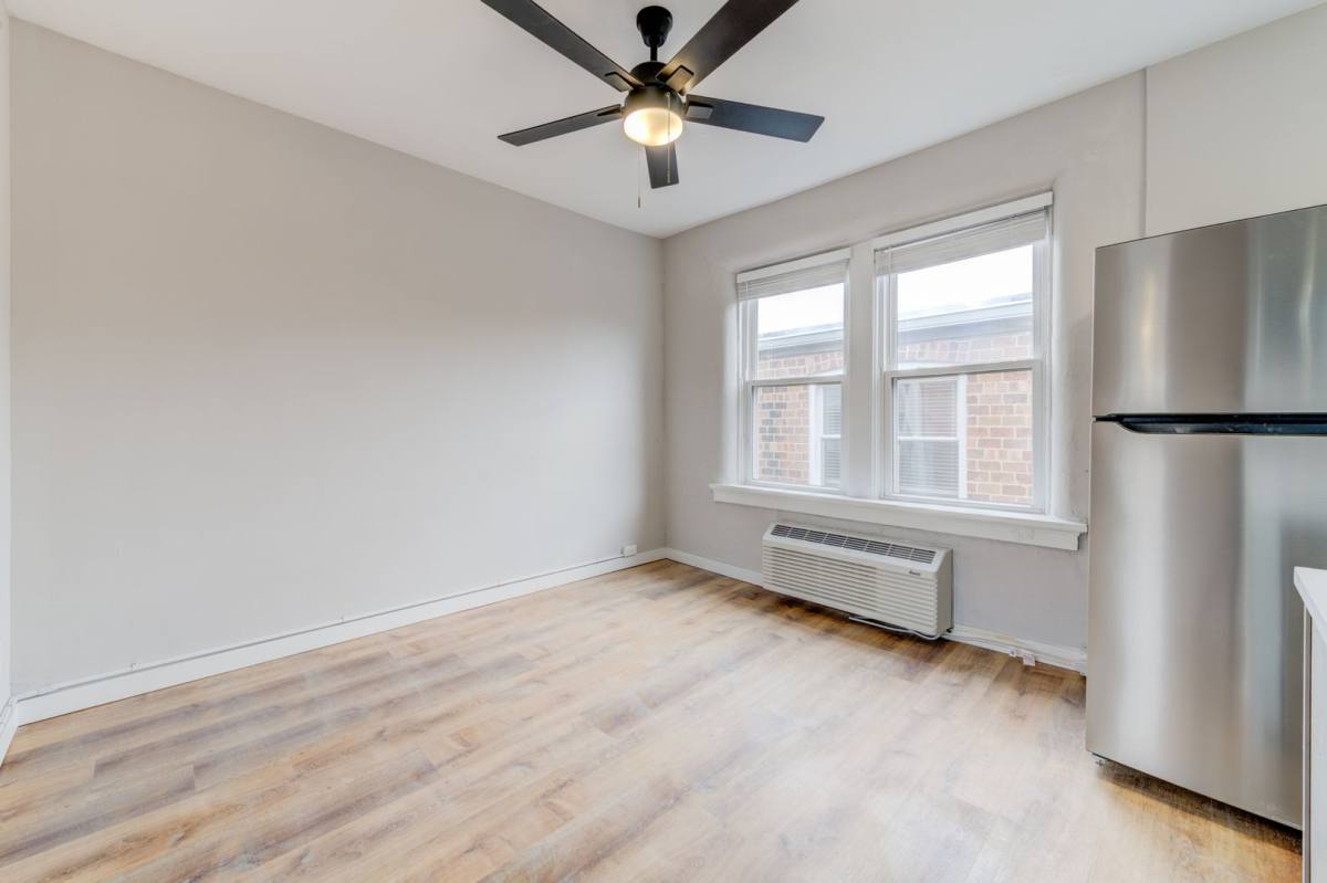 Apartment for rent at 2526-30 Bellevue Ave, Saint Louis, MO 63143