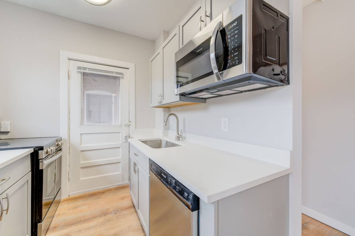 Apartment for rent at 2526-30 Bellevue Ave, Saint Louis, MO 63143
