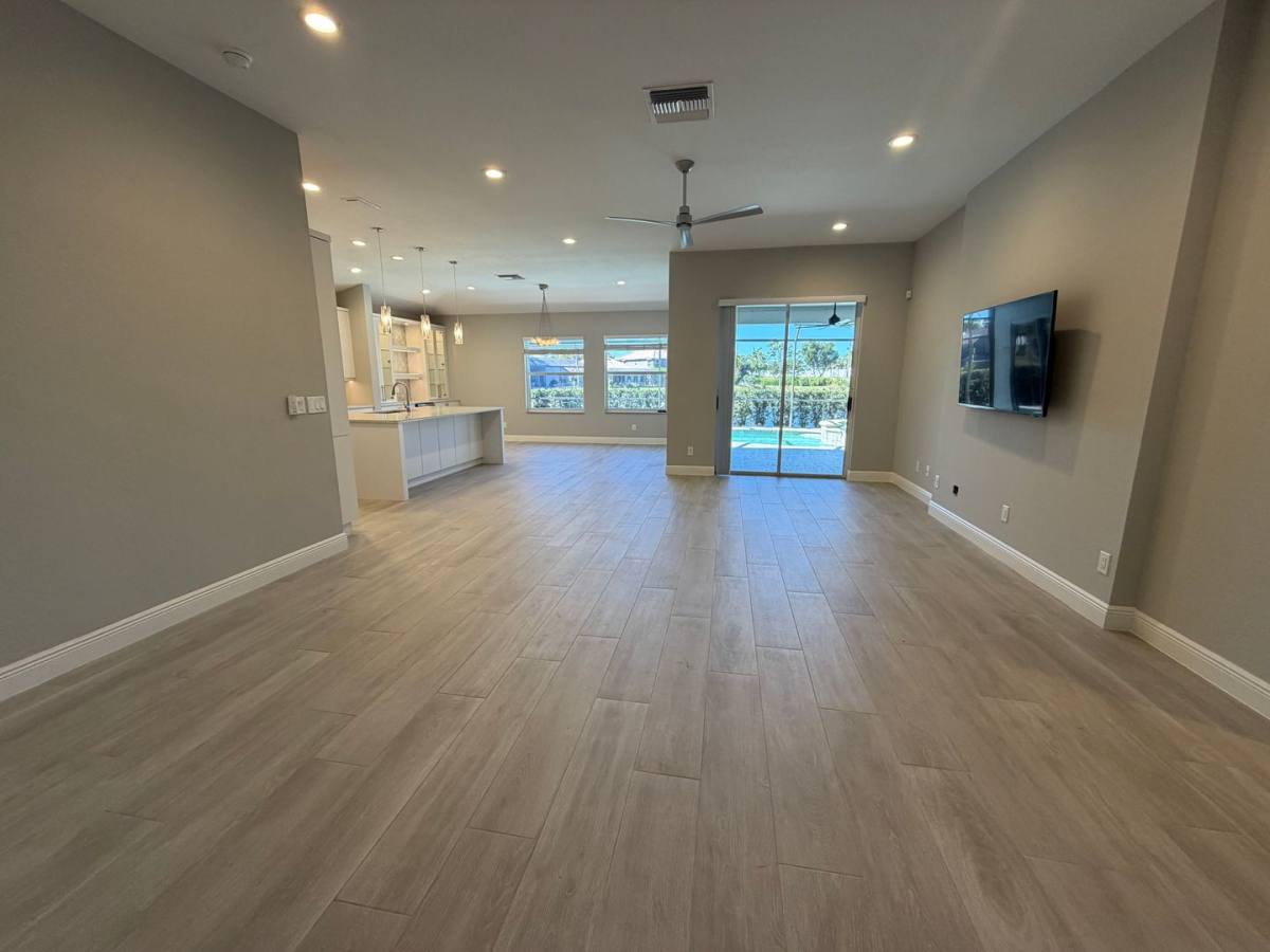 House for rent at 7080 Timberland Circle, Naples, FL 34109