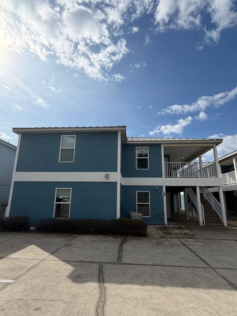 Apartment for rent at 9119 Laird St, Panama City, FL 32408