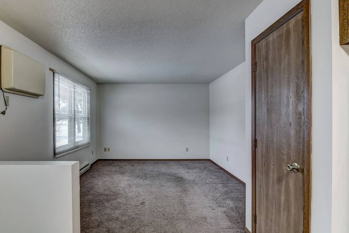 Apartment for rent at 4615 Fairfax St, Eau Claire, WI 54701