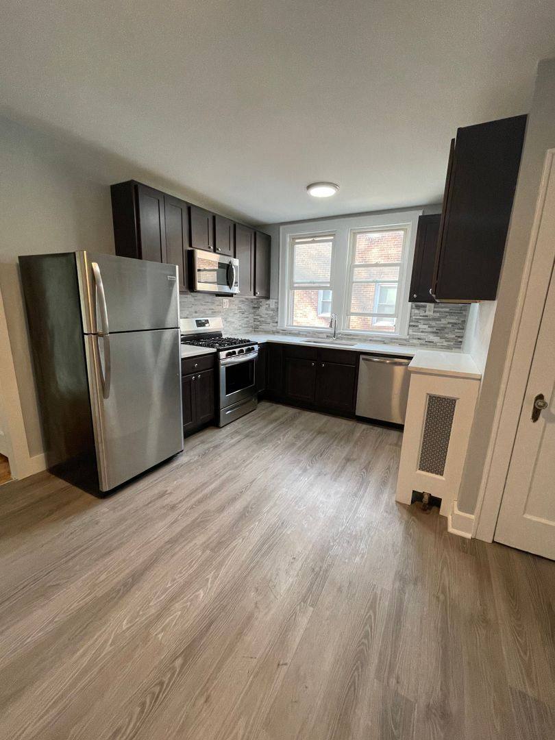 Apartment for rent at 271 S Allen St, Albany, NY 12208