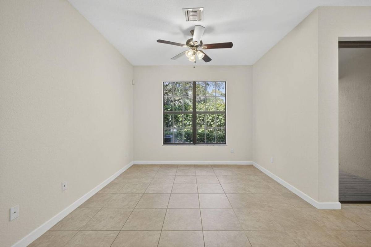 House for rent at 10348 Wellington Parc Dr, Lake Worth, FL 33449
