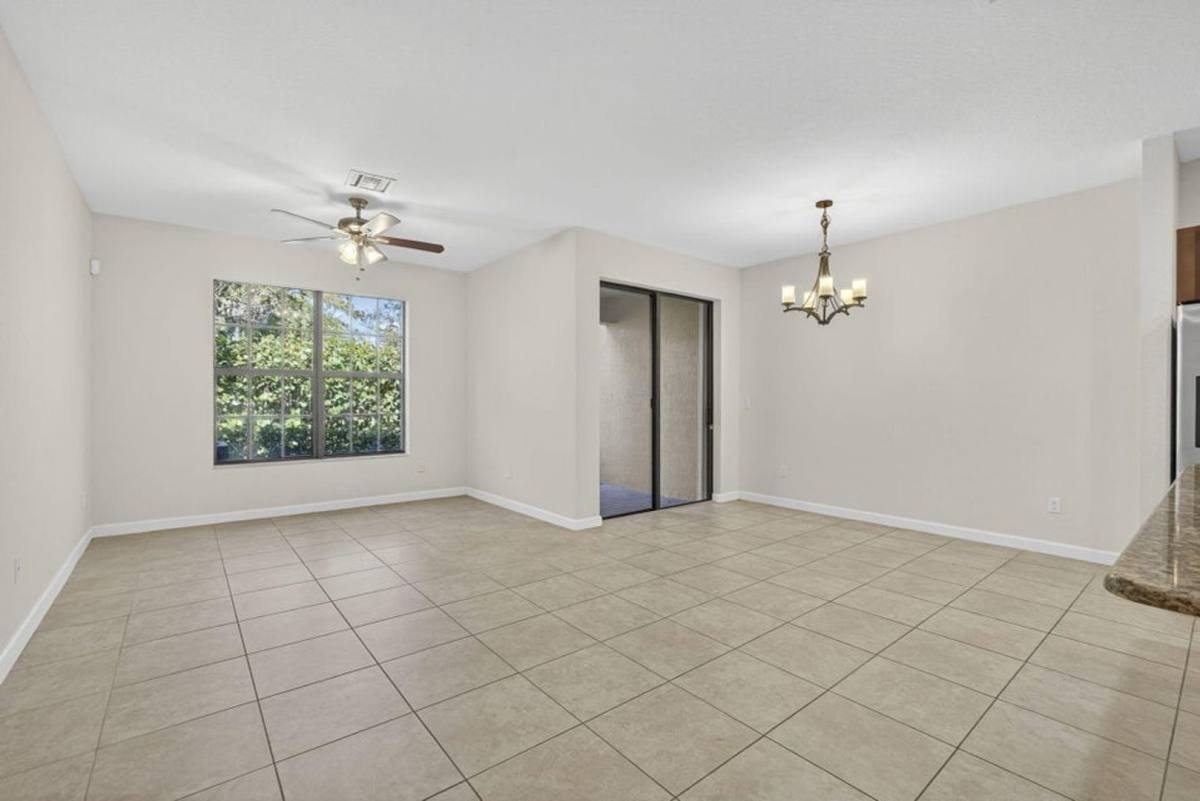House for rent at 10348 Wellington Parc Dr, Lake Worth, FL 33449