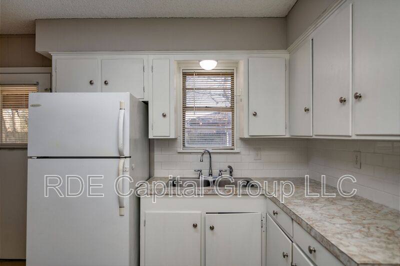 House for rent at 502 Brown St, Waxahachie, TX 75165