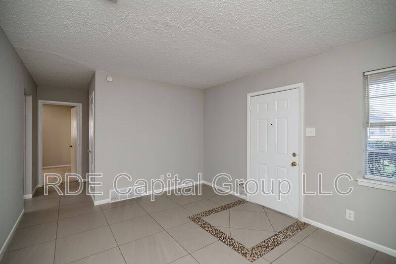 House for rent at 502 Brown St, Waxahachie, TX 75165
