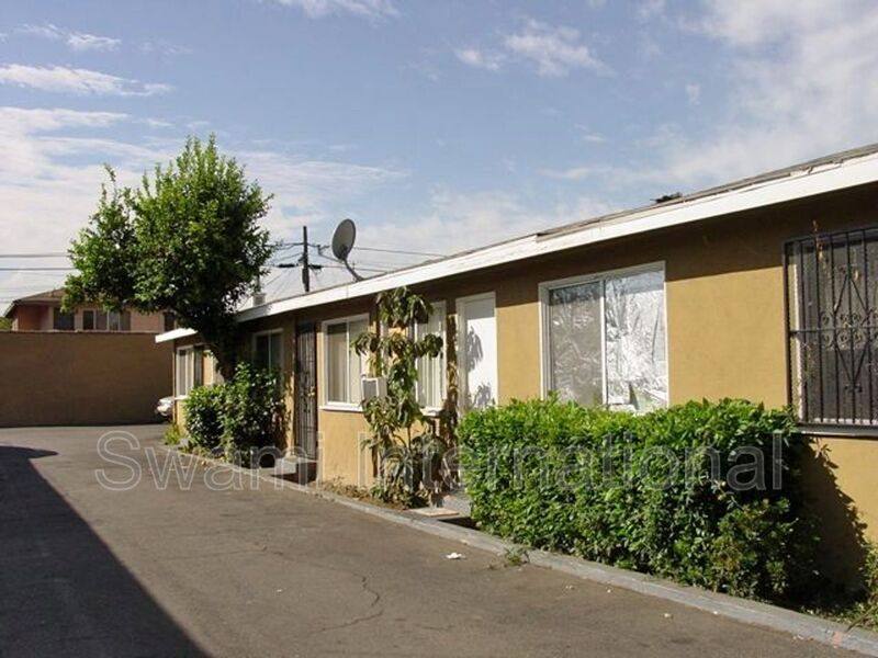 Apartment for rent at 4542 Imperial Highway C #C, Inglewood, CA 90304