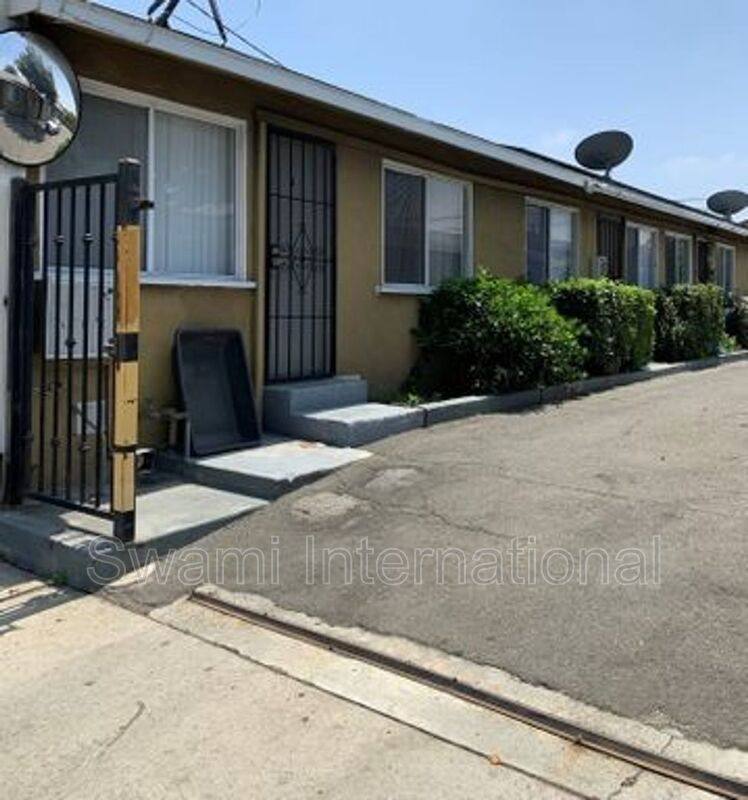 Apartment for rent at 4542 Imperial Highway C #C, Inglewood, CA 90304