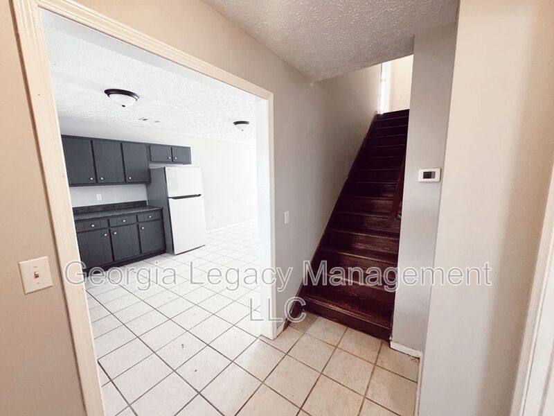 Apartment for rent at 896 Campbell St #A5, Cleveland, GA 30528