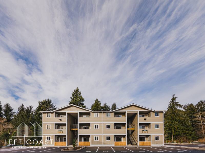Apartment for rent at 3031 NE W Devils Lake Rd, Lincoln City, OR 97367