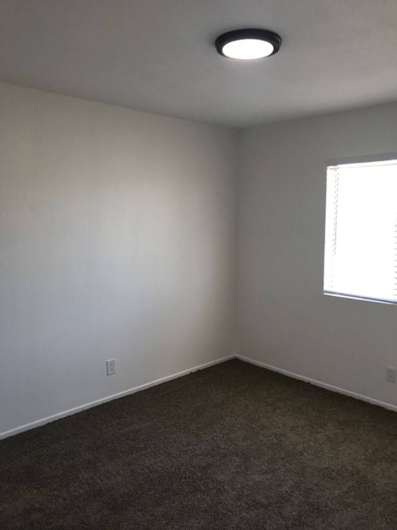 Townhouse for rent at 38675 - 38707 12th St E, Palmdale, CA 93550