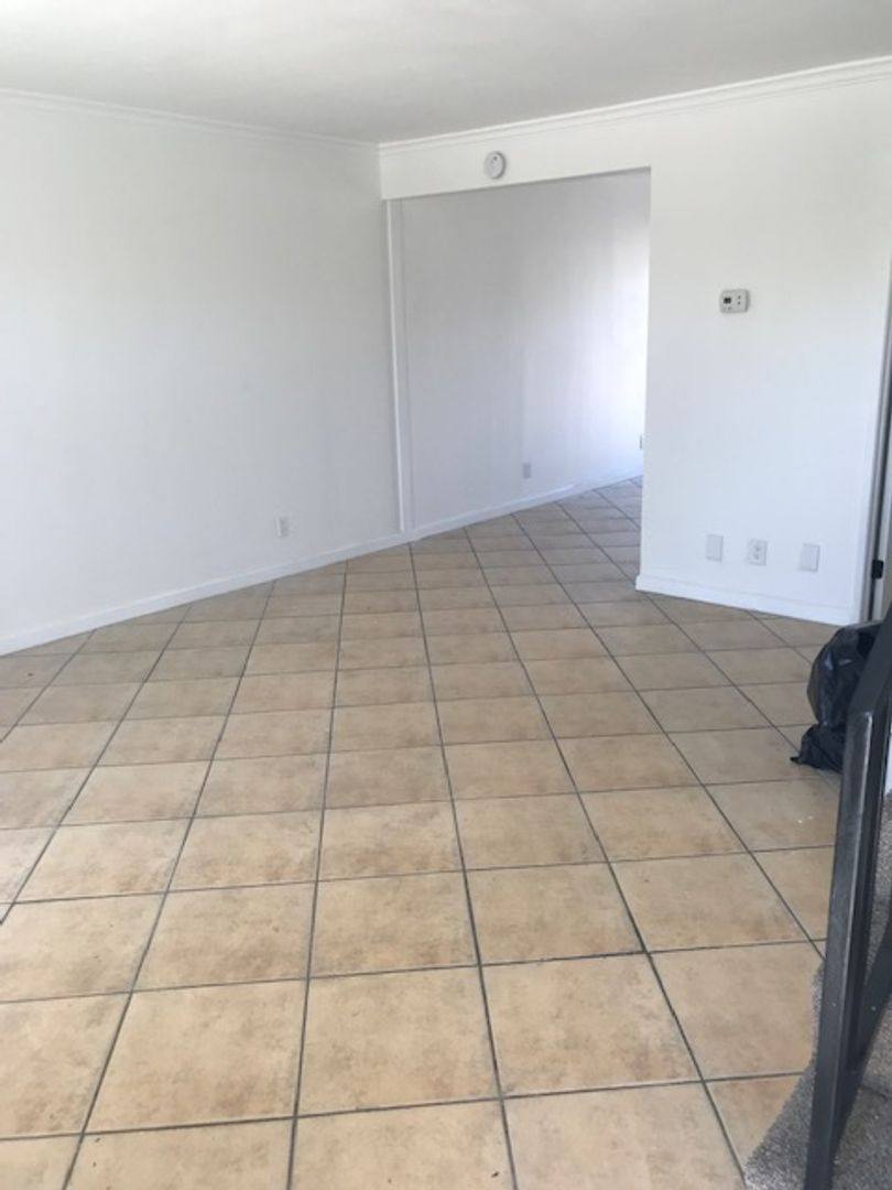 Townhouse for rent at 38675 - 38707 12th St E, Palmdale, CA 93550