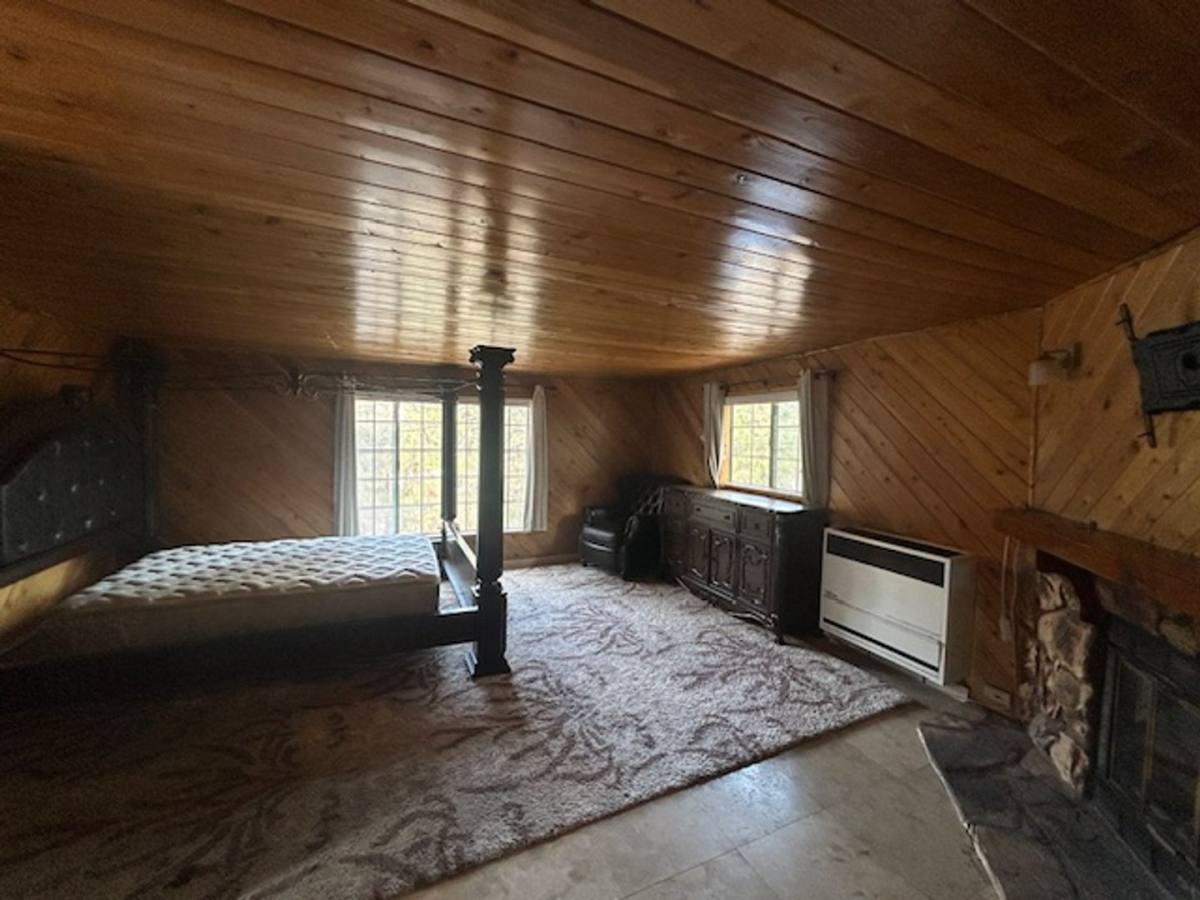 House for rent at 716 Barret Way, Big Bear City, CA 92314