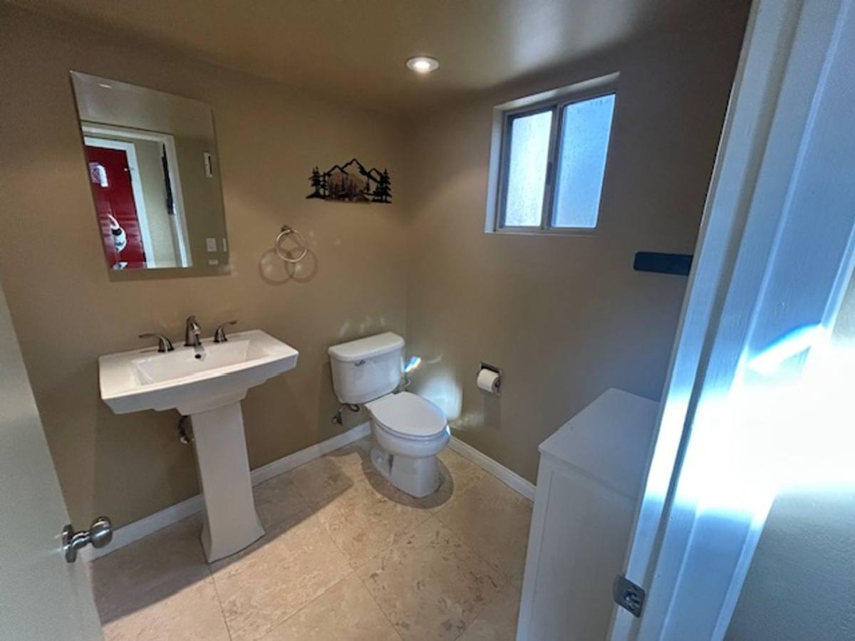 House for rent at 716 Barret Way, Big Bear City, CA 92314