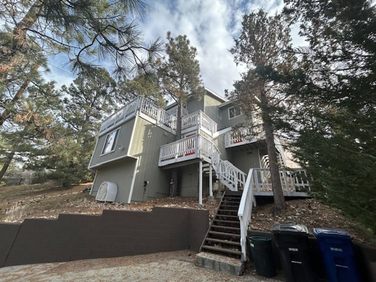 House for rent at 716 Barret Way, Big Bear City, CA 92314