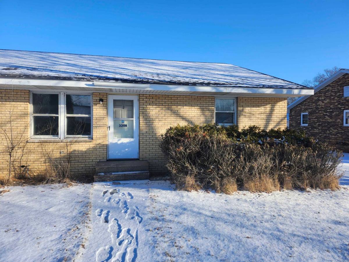Apartment for rent at 3204-3206 Runway Ave, Eau Claire, WI 54703