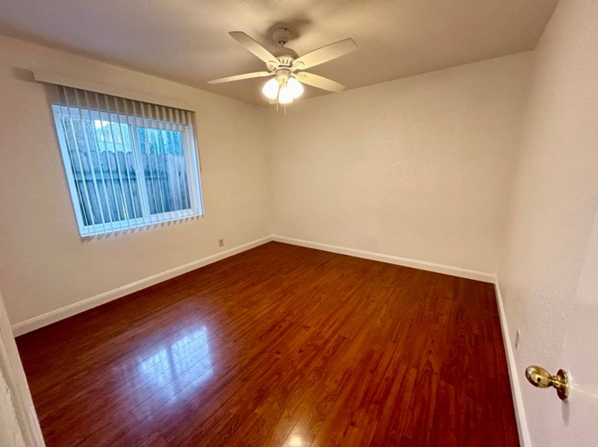 Apartment for rent at 2812 D St, Sacramento, CA 95816