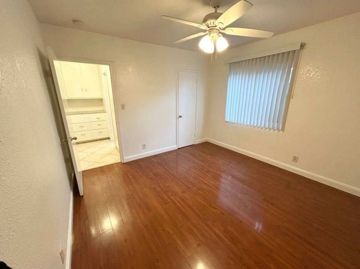 Apartment for rent at 2812 D St, Sacramento, CA 95816