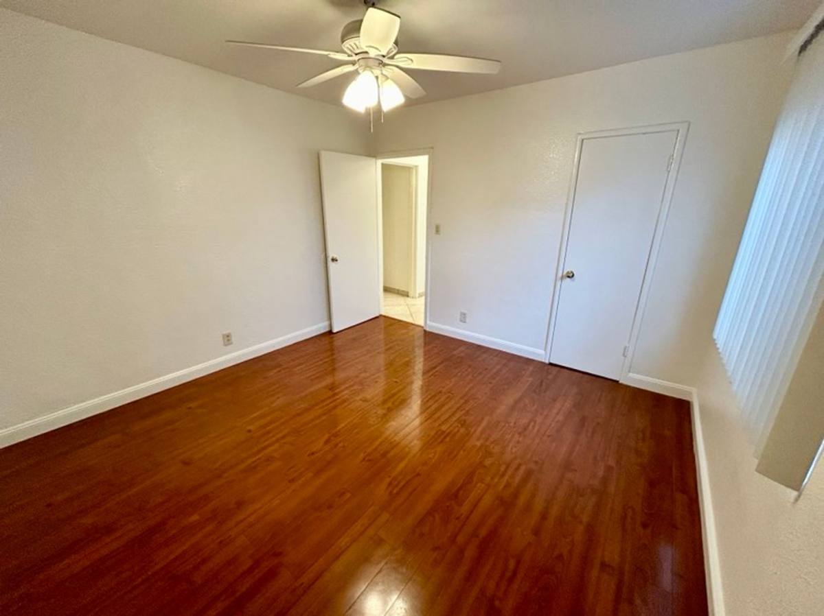 Apartment for rent at 2812 D St, Sacramento, CA 95816