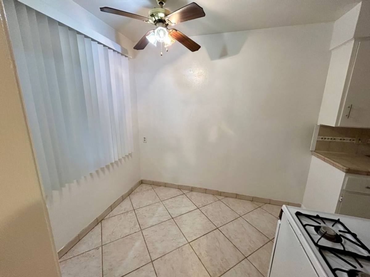 Apartment for rent at 2812 D St, Sacramento, CA 95816