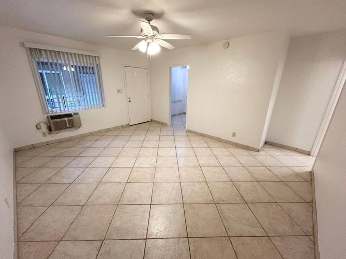 Apartment for rent at 2812 D St, Sacramento, CA 95816