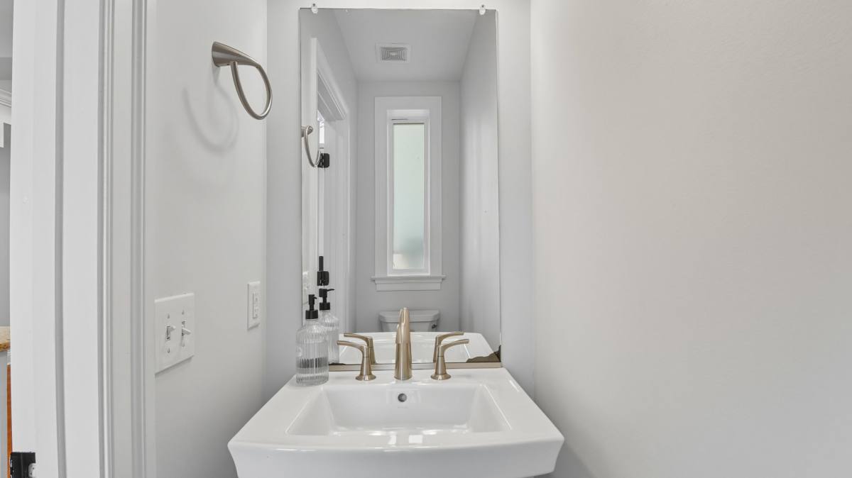 House for rent at 1654 Gales St NE, Washington, DC 20002