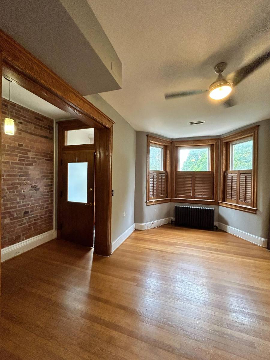 Townhouse for rent at 1437 E Capitol St SE #A, Washington, DC 20003