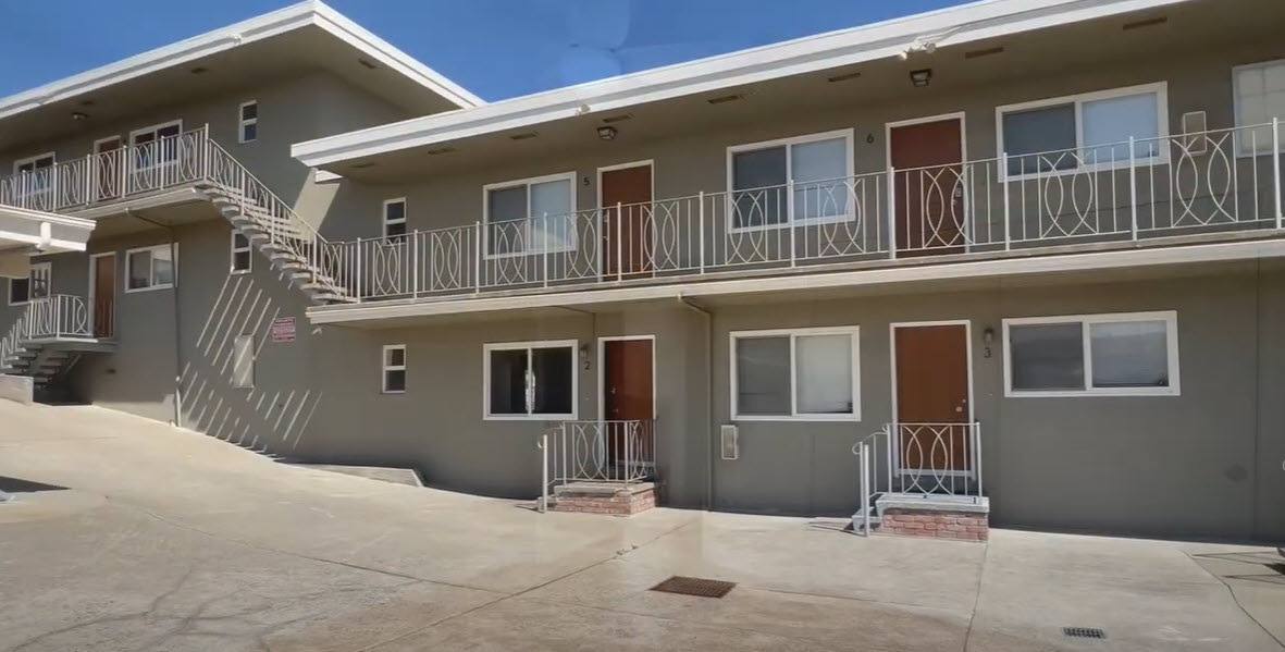 Apartment for rent at 331 Campbell Ave #5, San Francisco, CA 94134