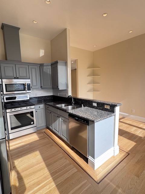 Apartment for rent at 3651 16th St, San Francisco, CA 94114