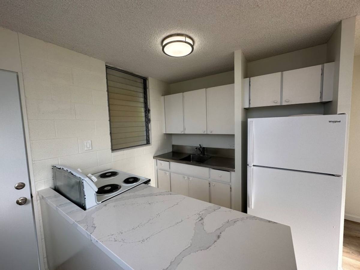 Apartment for rent at 1623 Alapai St, Honolulu, HI 96813