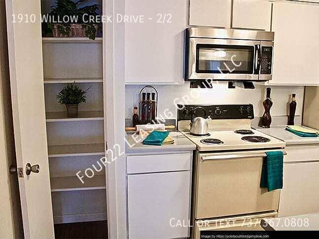 Apartment for rent at 1910 Willow Creek Dr #2 2, Austin, TX 78741