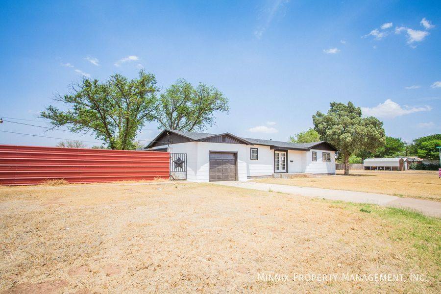 House for rent at 502 2nd Place, Abernathy, TX 79311