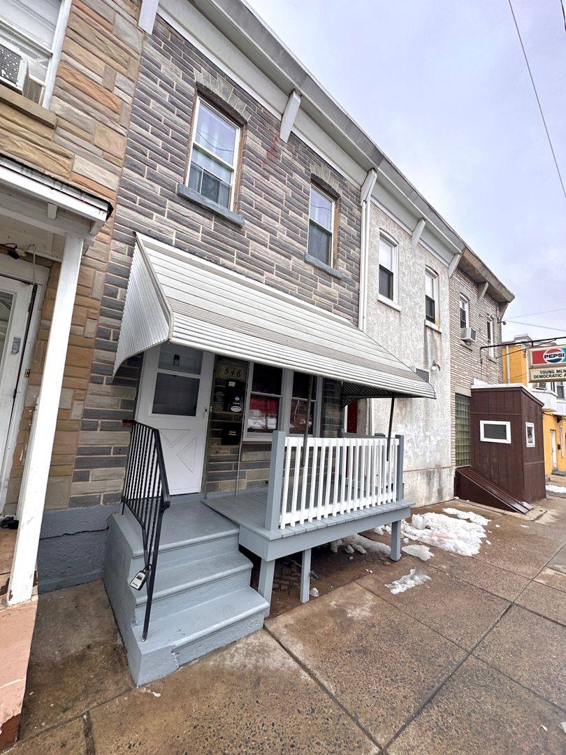 Townhouse for rent at 546 N 11th St, Reading, PA 19604
