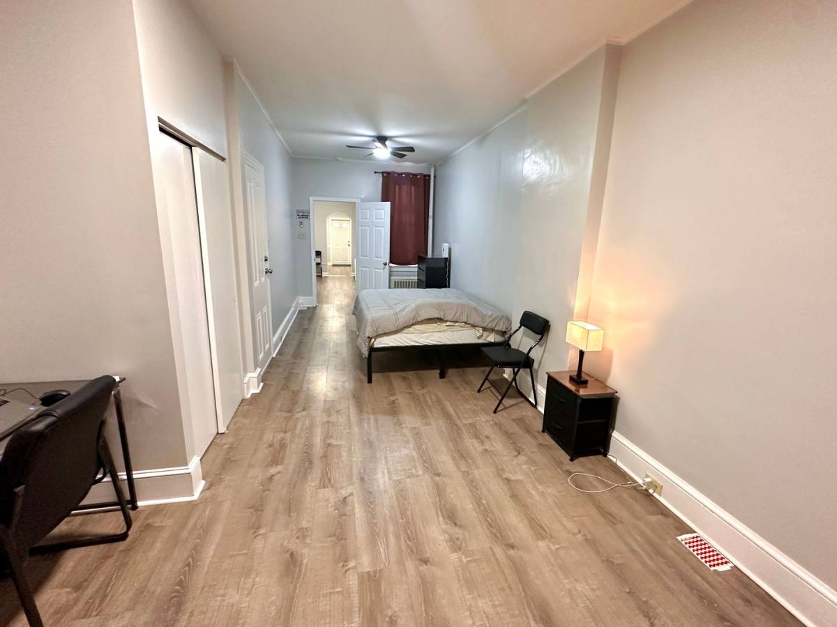 Townhouse for rent at 546 N 11th St, Reading, PA 19604