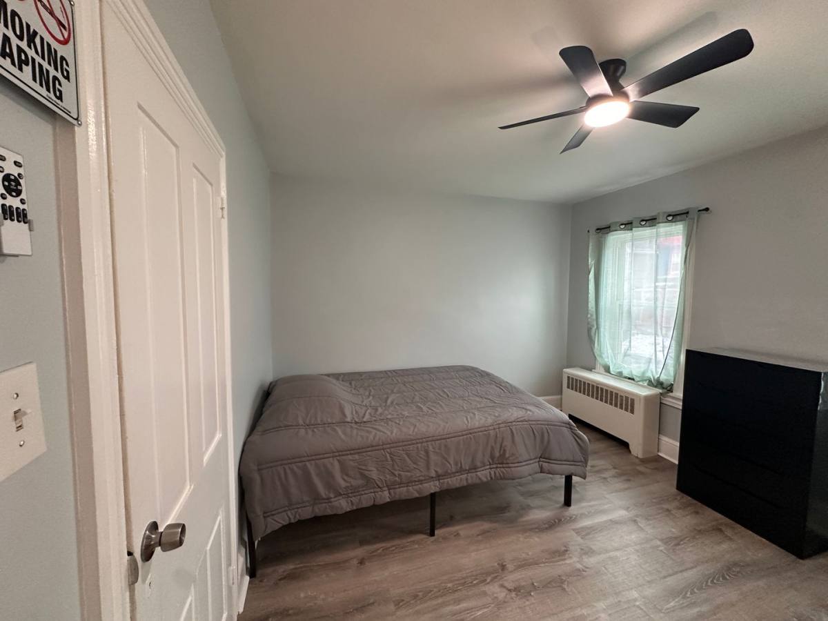 Townhouse for rent at 546 N 11th St, Reading, PA 19604