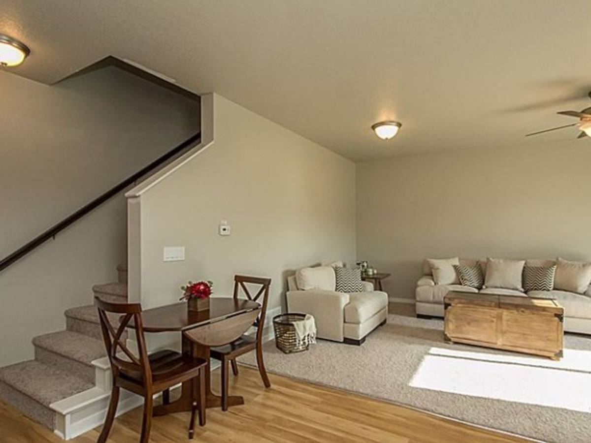 Townhouse for rent at 1598 SW Twin Gates Dr, Ankeny, IA 50023