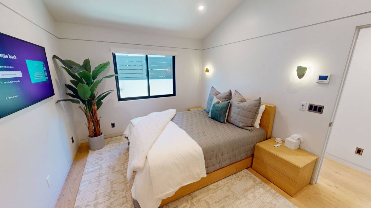 Townhouse for rent at 163 G Ave, Coronado, CA 92118