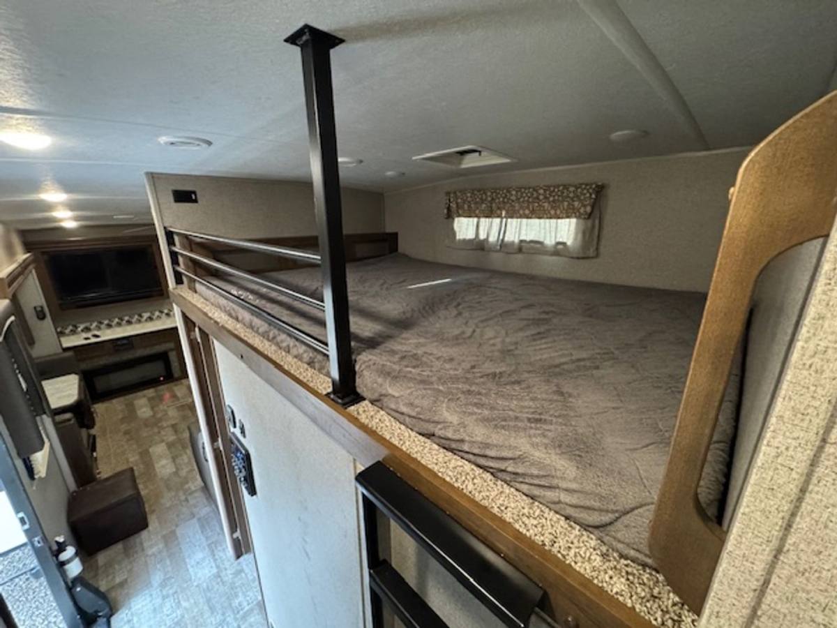 Apartment for rent at 23285 Point Lookout Rd, Leonardtown, MD 20650