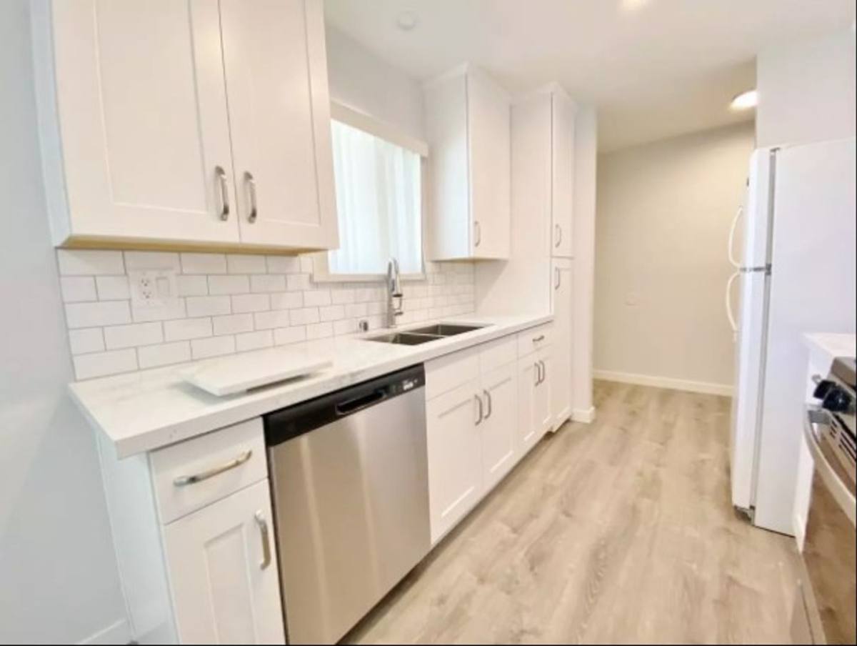 Apartment for rent at 1203 E San Antonio Dr, Long Beach, CA 90807