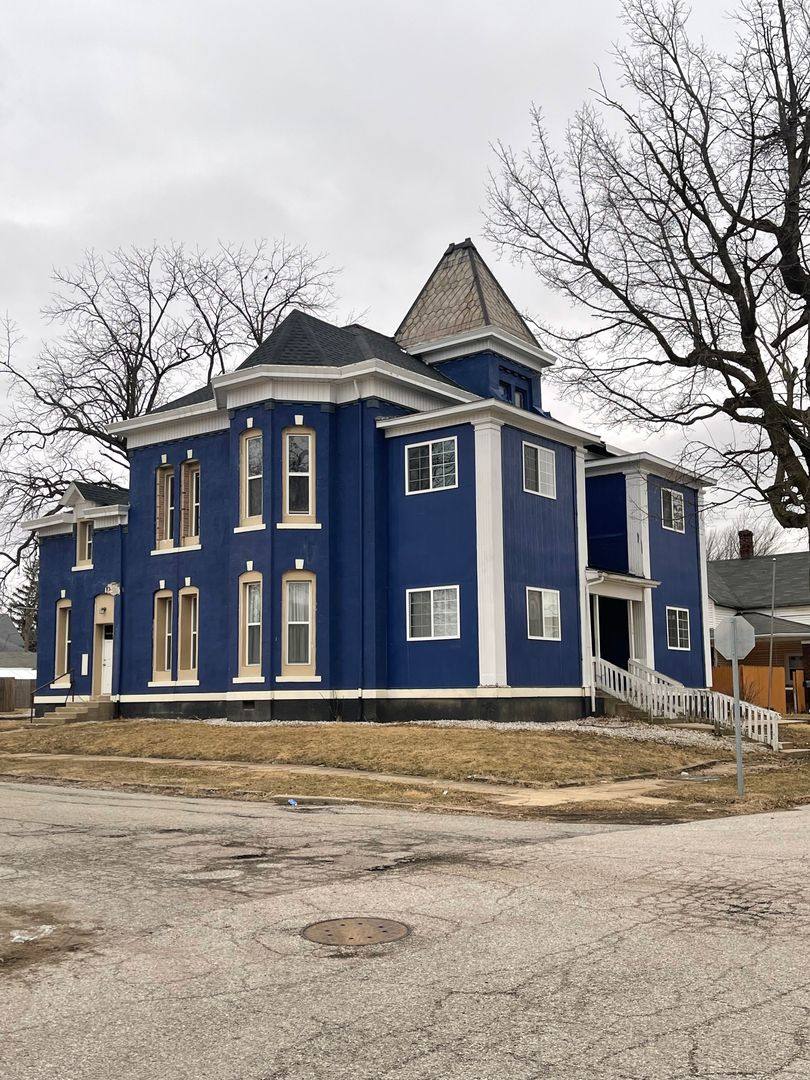 Apartment for rent at 500 N Gentry, Frankfort, IN 46041