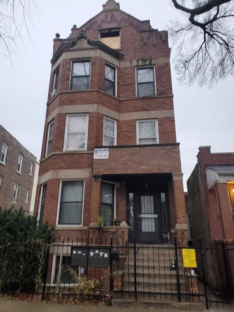 Apartment for rent at 3042 W Cullerton St, Chicago, IL 60623