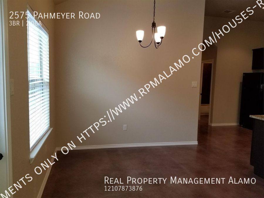 House for rent at 2575 Pahmeyer Rd, New Braunfels, TX 78130