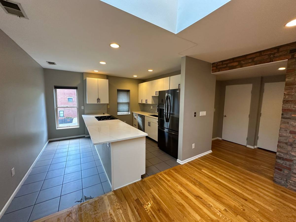 Apartment for rent at 241-243 Collins Ave, Columbus, OH 43215